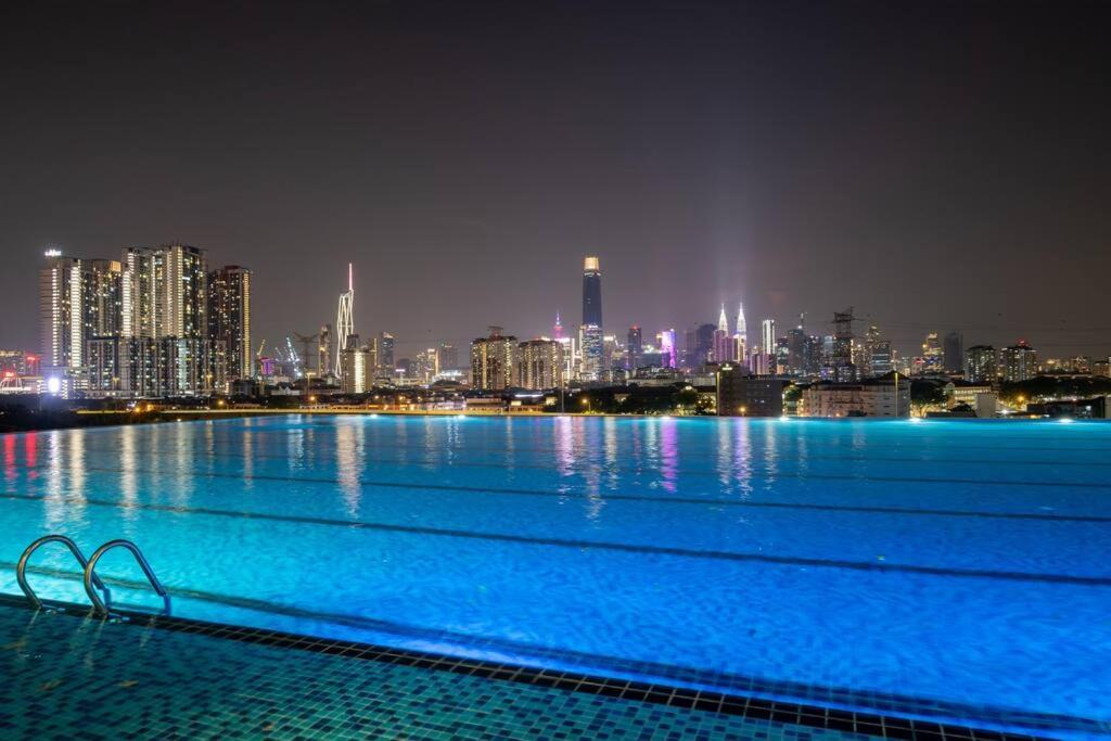 Pangsapuri Kidsville Shamelin Star Klcc View Infinity Pool Kuala Lumpur