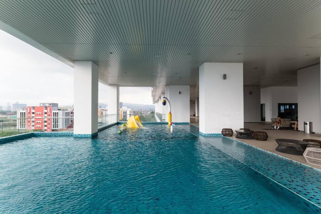 Kidsville Shamelin Star Klcc View Infinity Pool Pangsapuri Kuala Lumpur